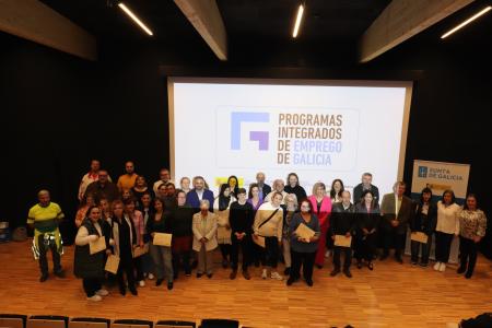 Imaxe Ribeira clausura un exitoso programa de emprego